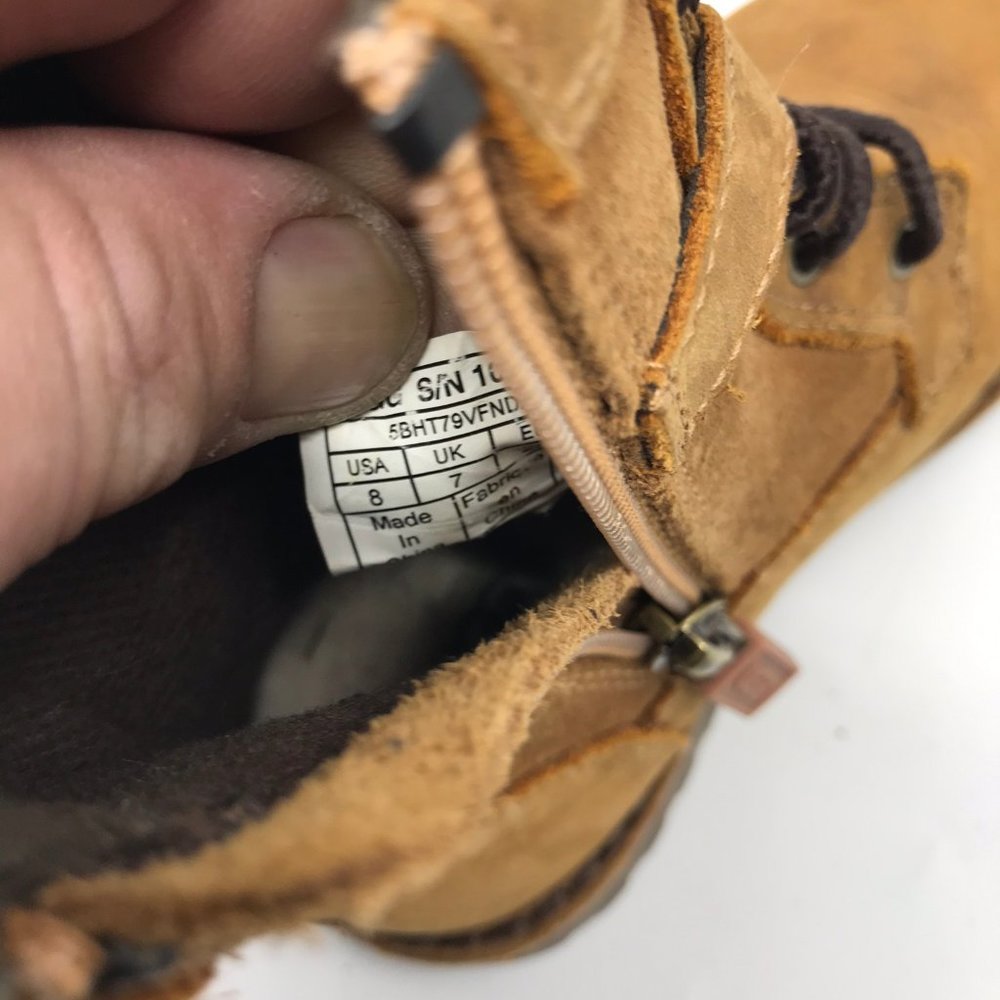 Mini UGG Brown Kids Boots Size: US 8 - Picture 8 of 8